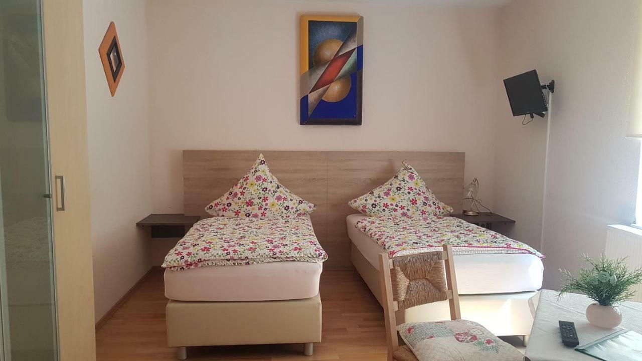 Pension Moserhaus Харбург Номер фото